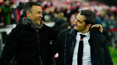 Không như Luis Enrique (trái) luôn nóng nảy thích tranh luận, Valverde trầm tĩnh và rất dễ gần