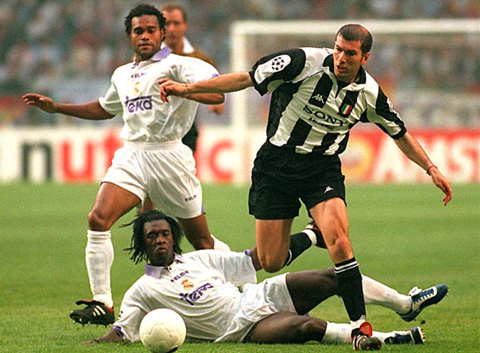 Zidane chính là gạch nối giữa Real và Juve