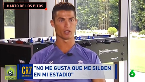 Ronaldo thừa nhận nhớ M.U, không thích bị huýt sáo