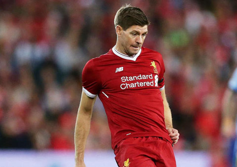 Gerrard đang dẫn dắt đội trẻ Liverpool