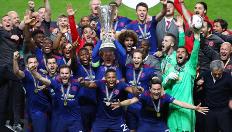 Chức vô địch Europa League giúp M.U trở lại Champions League