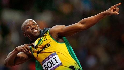Usain Bolt vỡ òa cảm xúc sau chiến thắng cuối cùng tại quê nhà
