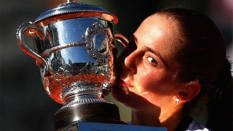 Nữ hoàng Roland Garros mơ tiếp nối kỳ tích ở Wimbledon