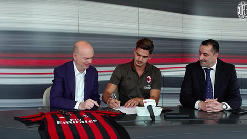 Tham vọng phục hưng của AC Milan: Hãy bắt đầu từ Serie A