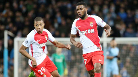 Arsenal dồn sức cho mũi đinh ba Pháp