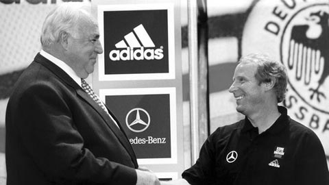 Cựu thủ tướng Đức Helmut Kohl qua đời: Vĩnh biệt nhà lãnh đạo đam mê bóng đá