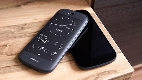 Smartphone 2 màn hình YotaPhone sắp có phiên bản mới, giá từ 7,9 triệu đồng