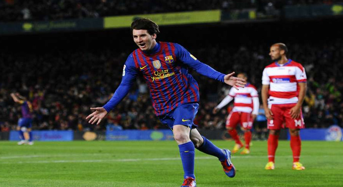 Tháng 3/2012, hat-trick vào lưới Granada giúp Messi có 232 bàn, trở thành chân sút xuất sắc nhất lịch sử Barca