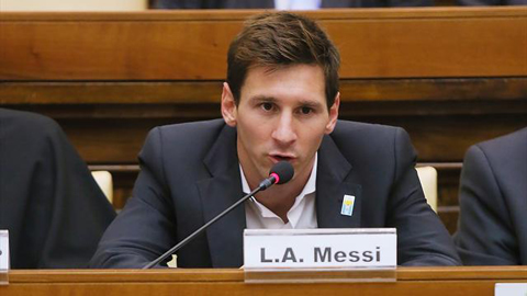 Messi bị tố dùng quỹ từ thiện để che giấu thu nhập