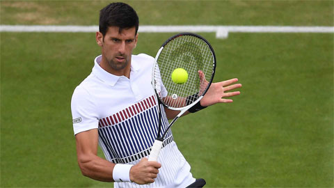 Djokovic bỏ dở trận vì mưa ở Eastbourne