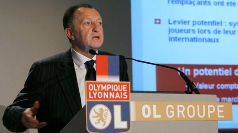 Chủ tịch Lyon khiến Arsenal mất phương hướng ở vụ Lacazette