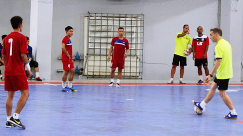 ĐT futsal Việt Nam tập buổi đầu tiên dưới thời HLV Miguel