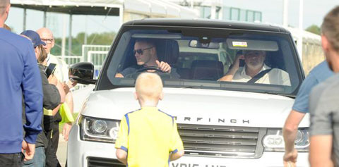 Rooney có mặt tại trung tâm huấn luyện của Everton