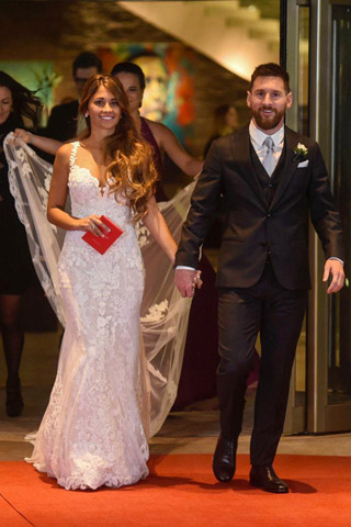 Messi và Antonella làm “đám cưới thế kỷ”