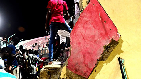 8 người chết ở vụ bạo loạn tại chung kết Cúp QG Senegal