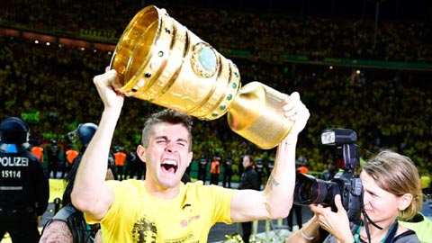 Dortmund: Bosz tiếp tục mát tay với tài năng trẻ