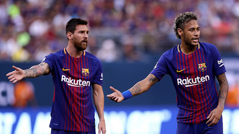 Messi xin Neymar ở lại Barcelona trước tin đồn đến với PSG