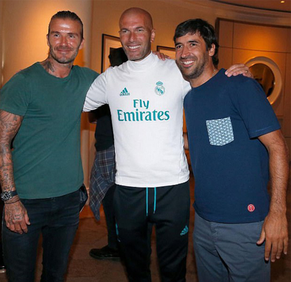 Beckham cùng Zidane và Raul, những ngôi sao của Dải thiên hà 1.0 của Real