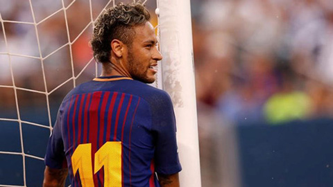 Pique thừa nhận Neymar có thể gia nhập PSG