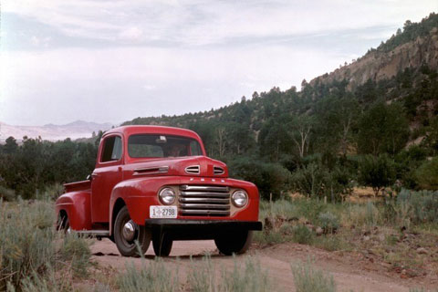 Ảnh 4 Ford bán tải F-1 năm 1948