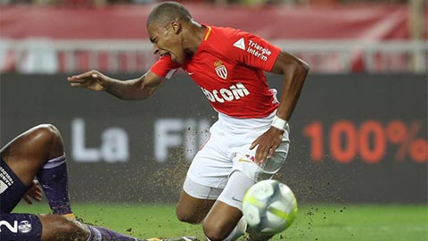 Mbappe dính chấn thương ở trận khai mạc Ligue 1