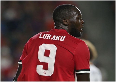 Lukaku khoác trên mình số áo “sát thủ” tại Old Trafford