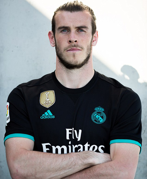 Bale và các đồng đội sẽ đánh bại M.U nhờ áo đen may mắn?