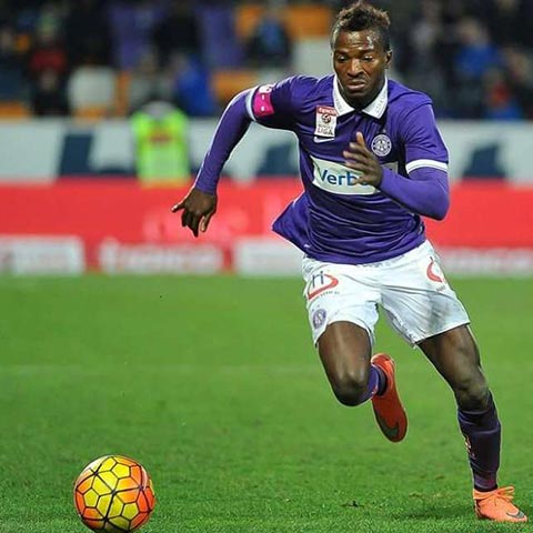 Olarenwaju Kayode gia nhập Man City nhưng được cho Girona mượn