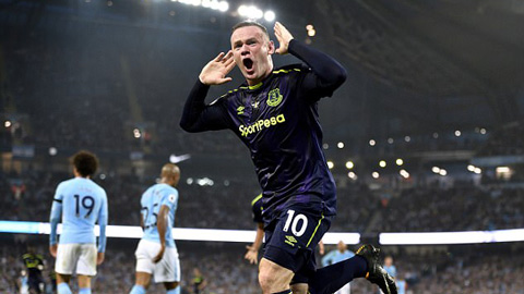 Rooney tặng bàn thắng thứ 200 cho fan M.U