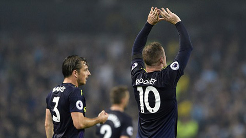 Rooney đã có bàn thứ 200 ở Ngoại hạng Anh