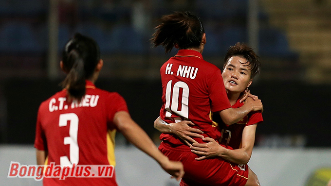 Tường thuật ĐT nữ Việt Nam 6-0 ĐT nữ Malaysia