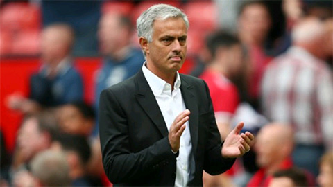 Mourinho từ chối nhận công về mình sau chiến thắng của M.U