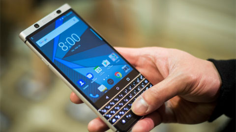 BlackBerry KeyOne lên kệ thị trường Việt Nam với giá "trên trời"