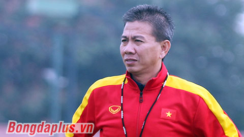 HLV Hoàng Anh Tuấn muốn U18 Việt Nam vào chung kết
