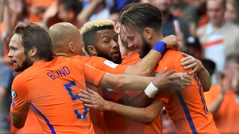 Hà Lan xuất sắc đánh bại Bulgaria để vươn lên vị trí thứ 3 tại  bảng A