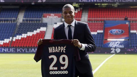 Metz quá nhỏ bé để ngăn cản Mbappe có màn ra mắt tưng bừng trong màu áo PSG