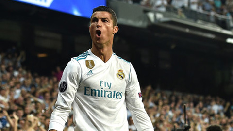 Vượt Messi, Ronaldo trở thành vua đá 11m ở Champions League