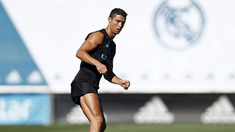 Chấn thương, xoay tua, treo giò khiến Ronaldo luôn lỡ hẹn với Anoeta