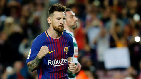 Messi cán mốc 300 bàn trên sân Nou Camp
