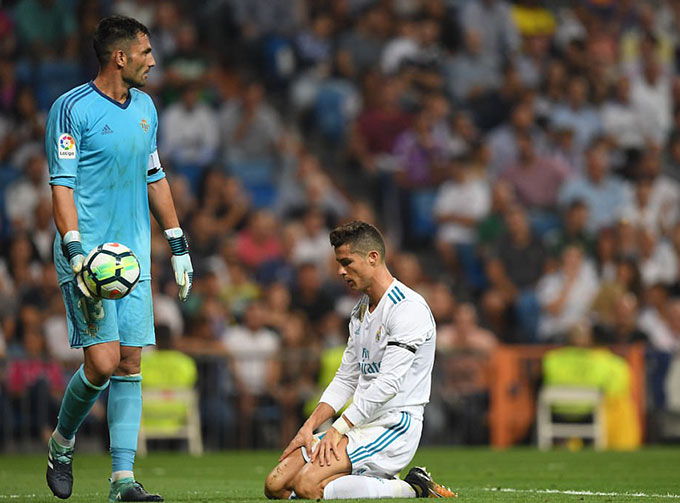 Ronaldo có trận tái xuất La Liga đáng quên