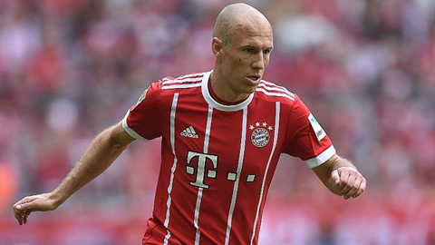Robben xỉa xói PSG: 'Tiền không biết ghi bàn'