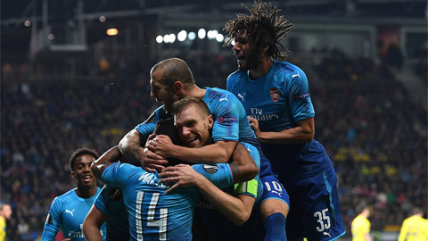 Lượt 2 vòng bảng Europa League: Arsenal dạo chơi, Milan thắng kịch tính