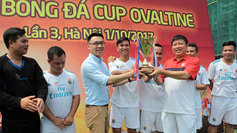 Đội Sale Hà Nội 1 vô địch Cúp Ovaltine Hà Nội 2017