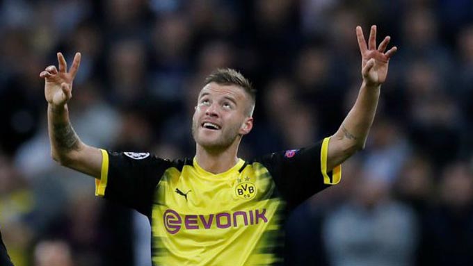 Dortmund giữ vững ngôi đầu: Yarmolenko lên tiếng