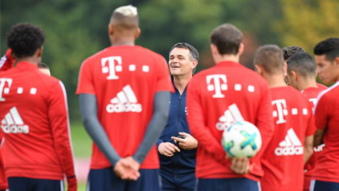 Sagnol chỉ có trận hòa trong trận đấu đầu tiên dẫn dắt Bayern