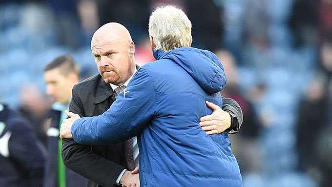 HLV Dyche đủ sức thay thế Wenger dẫn dắt Arsenal