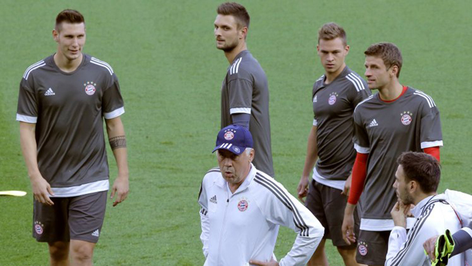 Cầu thủ Bayern tập luyện bí mật mà Ancelotti không hề biết
