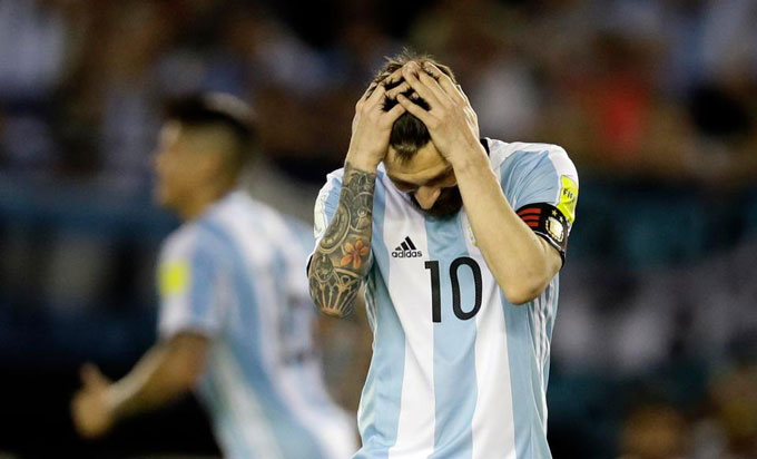 Messi không thể một mình gánh vác đội tuyển