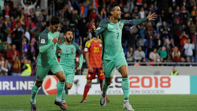 Ronaldo một lần nữa sắm vai cứu tinh cho Bồ Đào Nha