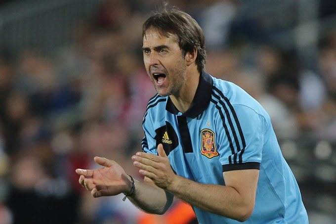 Lopetegui đang sở hữu rất nhiều hậu vệ biên xuất sắc